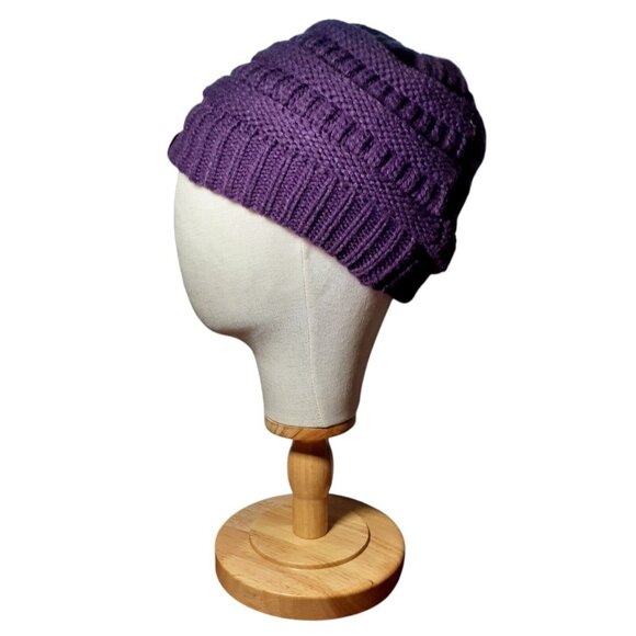 CC Beanie Purple One Size Slouchy Cold Weather Cap - Picture 1 of 4